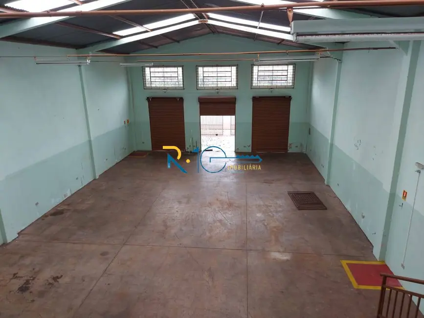 Foto 4 de Sala Comercial para alugar, 230m2 em Operária, Londrina - PR