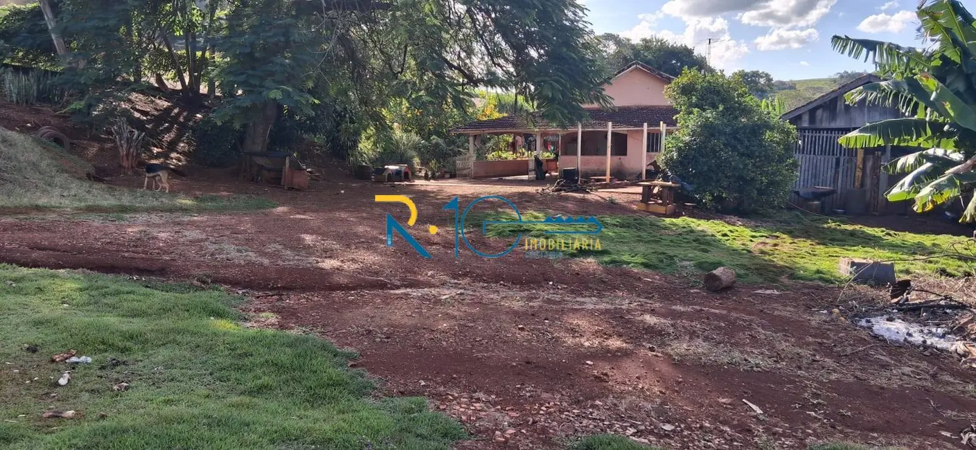 Chácara à venda em Londrina - PR - imagem 3 Foto 3 de Chácara à venda em Londrina - PR