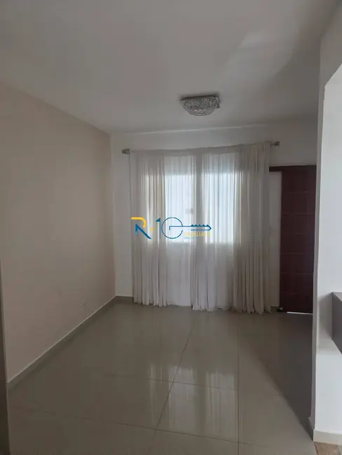 Casa com 3 quartos à venda, 145m2 em Cambezinho, Londrina - PR - imagem 5 Foto 5 de Casa com 3 quartos à venda, 145m2 em Cambezinho, Londrina - PR