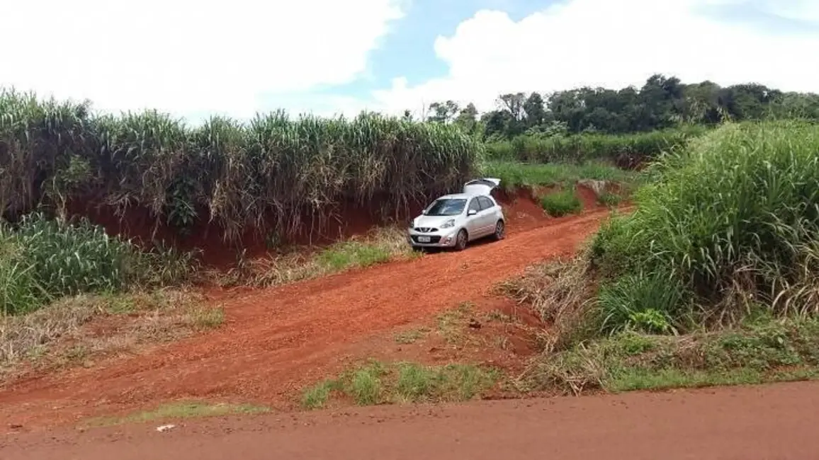 Sítio / Rancho à venda em Londrina - PR - imagem 3 Foto 3 de Sítio / Rancho à venda em Londrina - PR