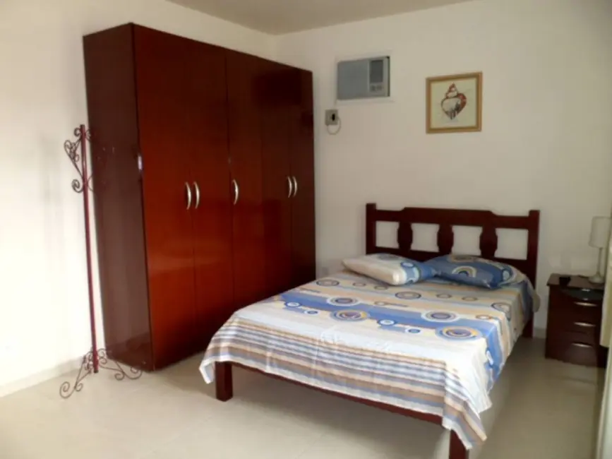 Foto 12 de Casa com 3 quartos para alugar, 200m2 em Canasvieiras, Florianopolis - SC