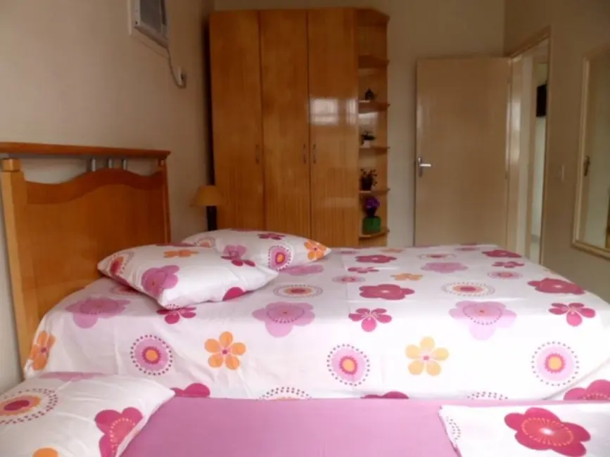 Foto 11 de Casa com 3 quartos para alugar, 200m2 em Canasvieiras, Florianopolis - SC