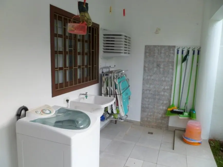 Foto 16 de Casa com 4 quartos para alugar, 200m2 em Canasvieiras, Florianopolis - SC