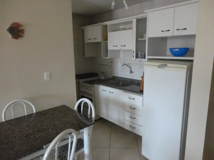 Foto 3 de Apartamento com 1 quarto para alugar, 45m2 em Canasvieiras, Florianopolis - SC