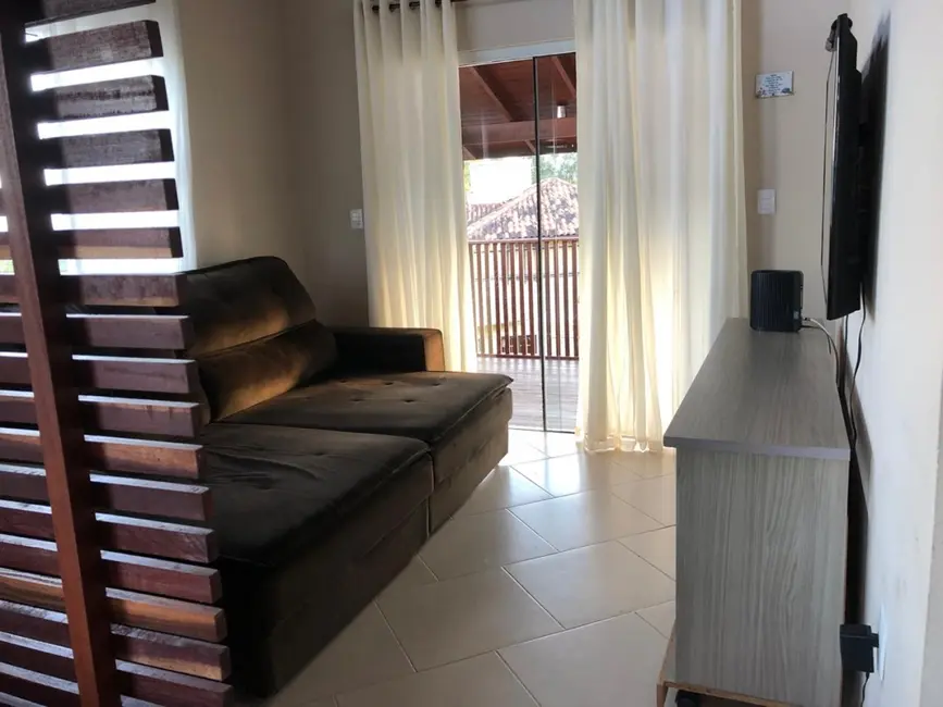 Foto 7 de Casa com 2 quartos para alugar, 80m2 em Campeche, Florianopolis - SC
