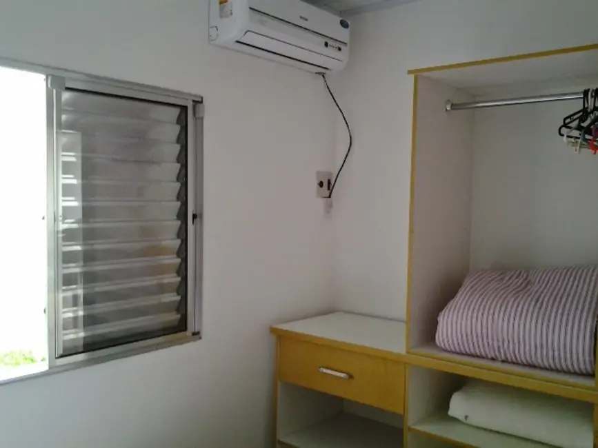 Foto 19 de Casa com 4 quartos para alugar, 200m2 em Canasvieiras, Florianopolis - SC