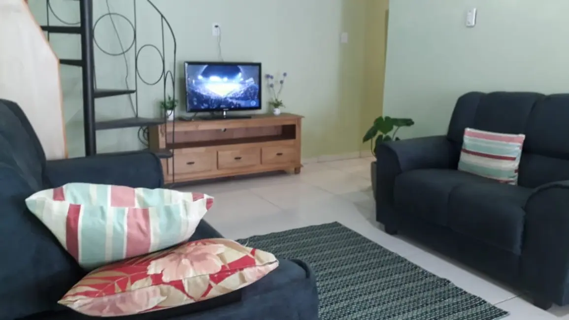 Foto 15 de Casa com 4 quartos para alugar, 120m2 em Ribeirão da Ilha, Florianopolis - SC