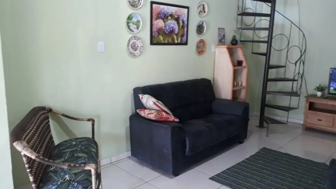 Foto 11 de Casa com 4 quartos para alugar, 120m2 em Ribeirão da Ilha, Florianopolis - SC