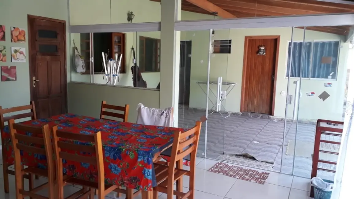 Foto 6 de Casa com 4 quartos para alugar, 120m2 em Ribeirão da Ilha, Florianopolis - SC