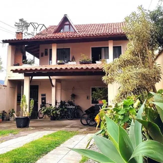 Foto 1 de Casa com 8 quartos à venda, 280m2 em Campeche, Florianopolis - SC