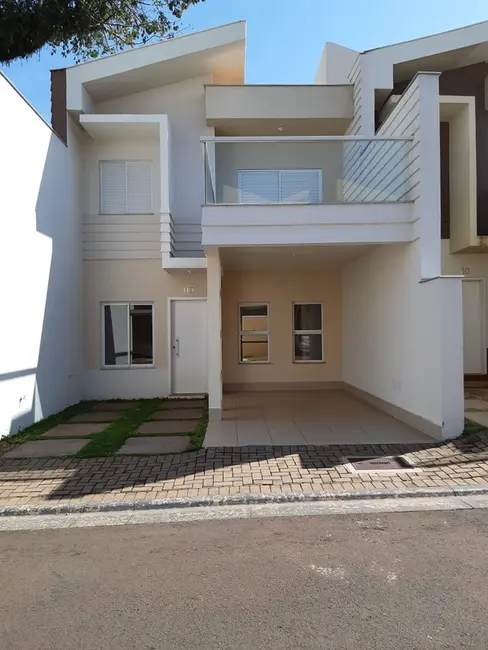 Foto 1 de Casa com 3 quartos à venda, 120m2 em Jardim Pioneiros, Londrina - PR