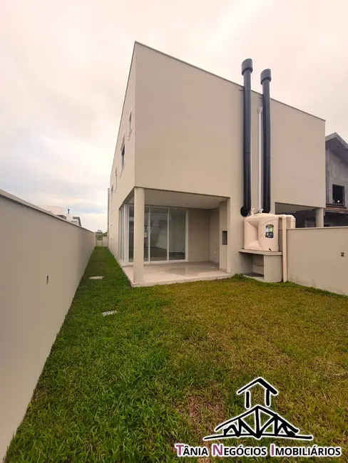 Foto 3 de Casa com 3 quartos à venda, 136m2 em Campeche, Florianopolis - SC