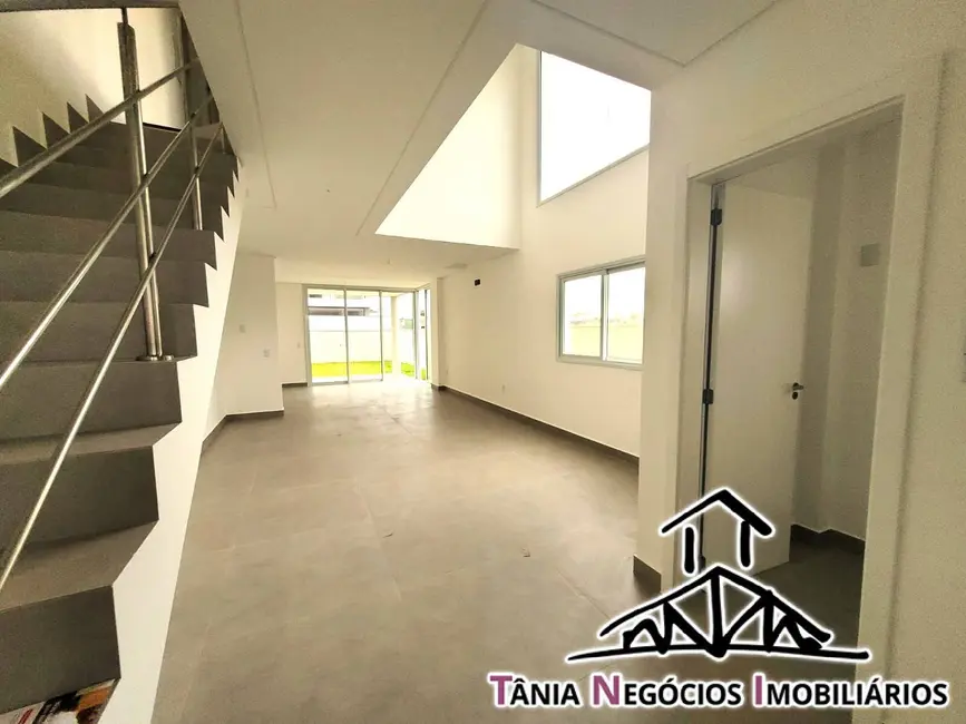 Foto 7 de Casa com 3 quartos à venda, 136m2 em Campeche, Florianopolis - SC