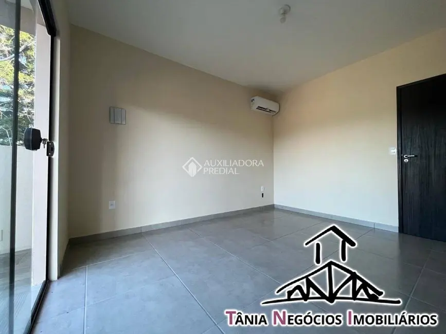 Foto 2 de Casa com 4 quartos à venda, 210m2 em Pântano do Sul, Florianopolis - SC