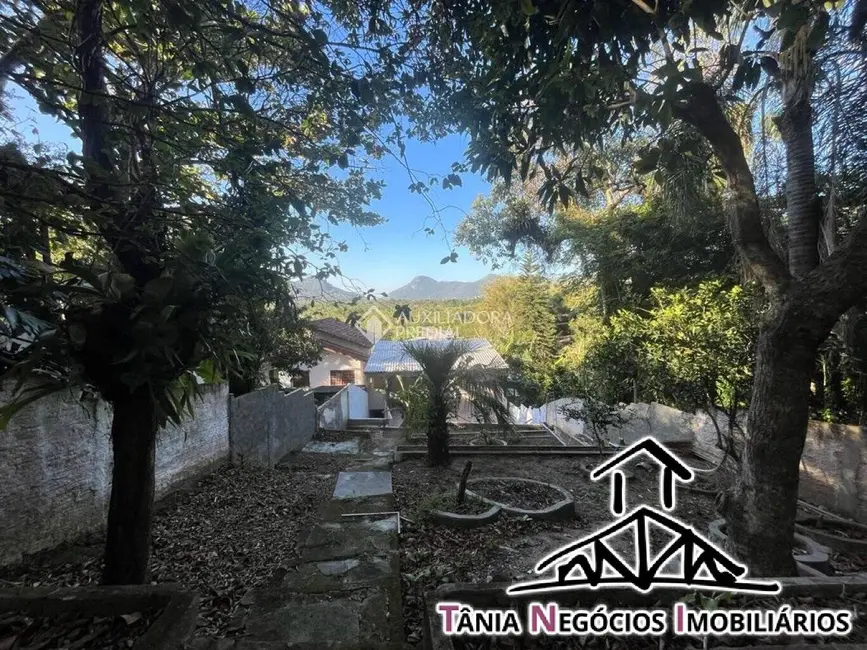 Casa com 4 quartos à venda, 210m2 em Pântano do Sul, Florianopolis - SC - imagem 7 Foto 7 de Casa com 4 quartos à venda, 210m2 em Pântano do Sul, Florianopolis - SC