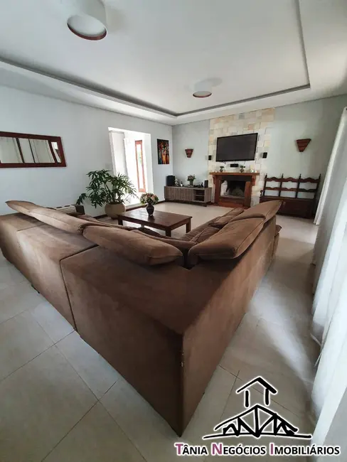Casa com 4 quartos à venda e para alugar, 600m2 em Campeche, Florianopolis - SC - imagem 8 Foto 8 de Casa com 4 quartos à venda e para alugar, 600m2 em Campeche, Florianopolis - SC