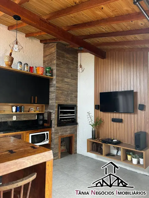 Casa com 4 quartos à venda e para alugar, 600m2 em Campeche, Florianopolis - SC - imagem 4 Foto 4 de Casa com 4 quartos à venda e para alugar, 600m2 em Campeche, Florianopolis - SC