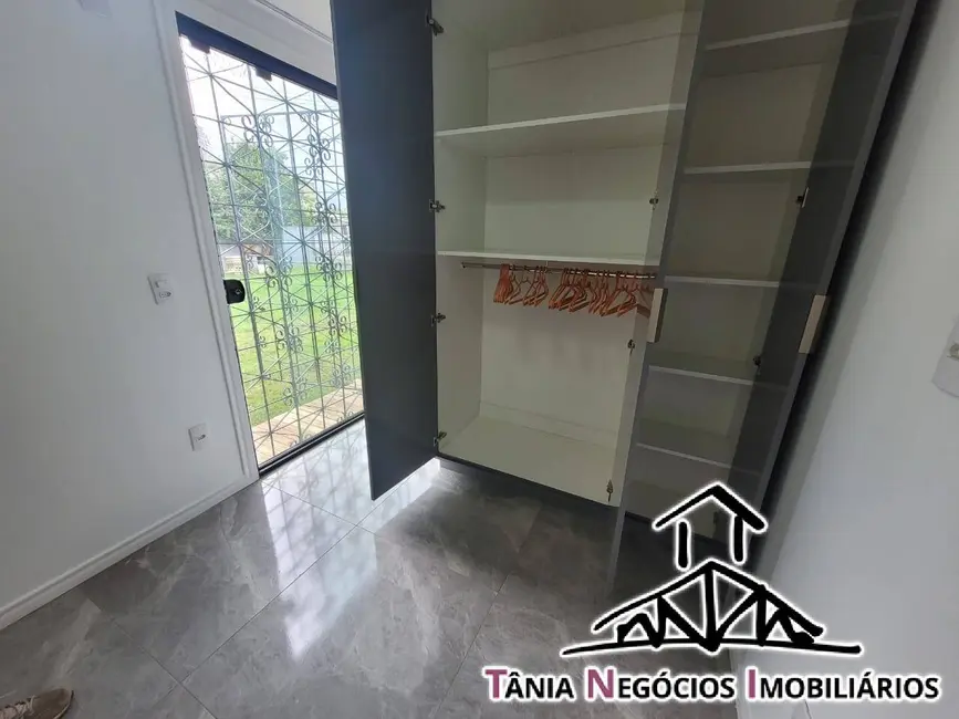Foto 4 de Apartamento com 1 quarto para alugar, 35m2 em Campeche, Florianopolis - SC