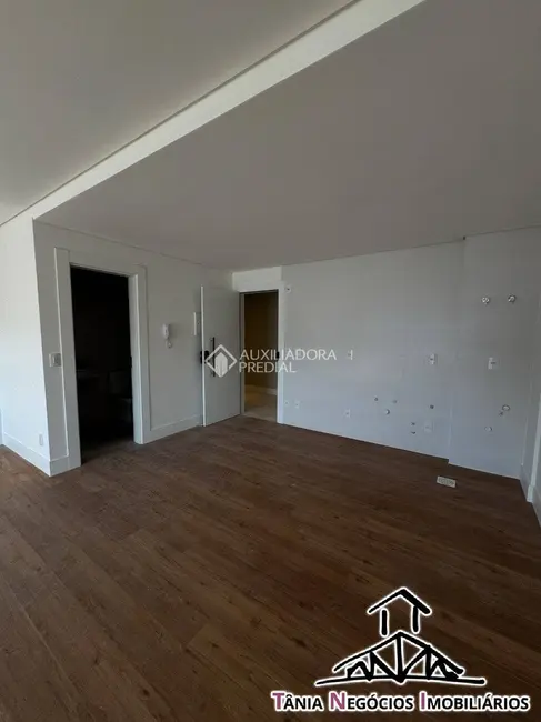 Foto 4 de Apartamento com 1 quarto à venda, 48m2 em Monte Verde, Florianopolis - SC