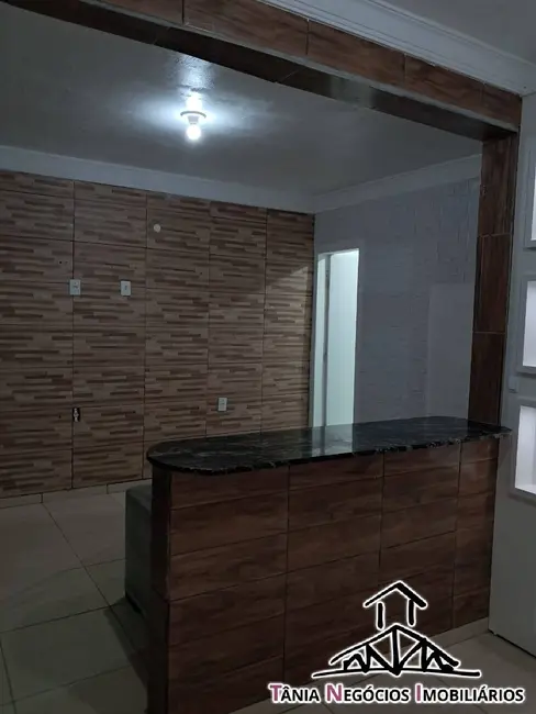 Casa com 2 quartos para alugar, 80m2 em Campeche, Florianopolis - SC - imagem 3 Foto 3 de Casa com 2 quartos para alugar, 80m2 em Campeche, Florianopolis - SC