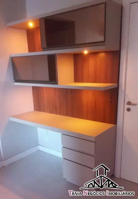 Apartamento com 1 quarto para alugar, 55m2 em Centro, Florianopolis - SC - imagem 5 Foto 5 de Apartamento com 1 quarto para alugar, 55m2 em Centro, Florianopolis - SC