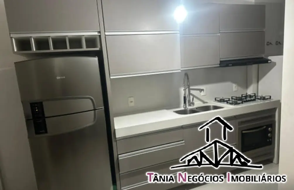 Apartamento com 1 quarto para alugar, 55m2 em Centro, Florianopolis - SC - imagem 2 Foto 2 de Apartamento com 1 quarto para alugar, 55m2 em Centro, Florianopolis - SC