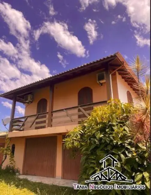Casa com 4 quartos à venda e para alugar, 380m2 em Campeche, Florianopolis - SC - imagem 3 Foto 3 de Casa com 4 quartos à venda e para alugar, 380m2 em Campeche, Florianopolis - SC