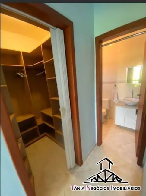 Casa com 4 quartos à venda e para alugar, 380m2 em Campeche, Florianopolis - SC - imagem 9 Foto 9 de Casa com 4 quartos à venda e para alugar, 380m2 em Campeche, Florianopolis - SC