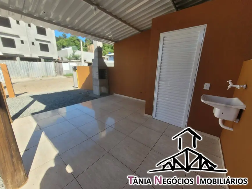 Foto 4 de Casa com 2 quartos para alugar, 65m2 em Ribeirão da Ilha, Florianopolis - SC