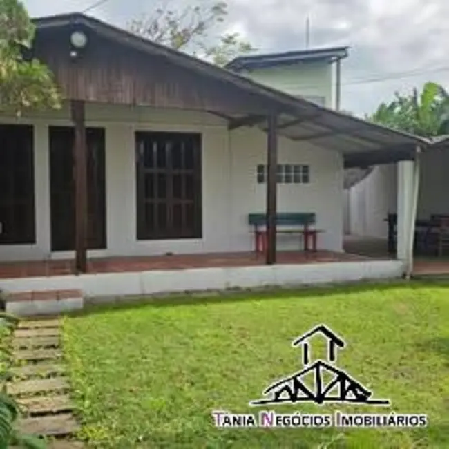 Foto 2 de Casa com 3 quartos para alugar, 120m2 em Campeche, Florianopolis - SC