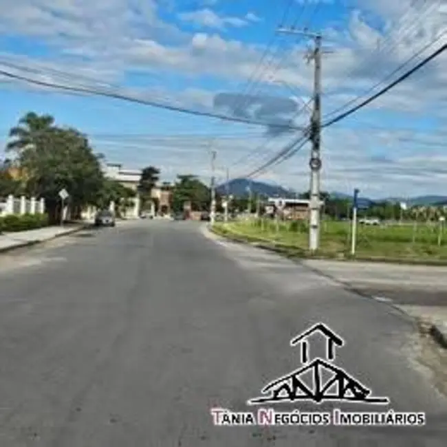 Foto 5 de Casa com 3 quartos para alugar, 120m2 em Campeche, Florianopolis - SC