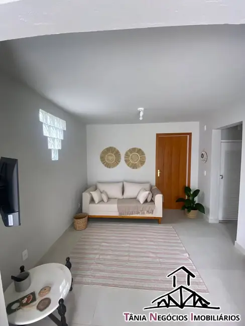Foto 1 de Apartamento com 2 quartos para alugar, 60m2 em Campeche, Florianopolis - SC