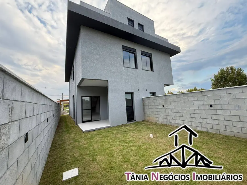 Foto 1 de Sobrado com 3 quartos à venda, 154m2 em Vargem Pequena, Florianopolis - SC