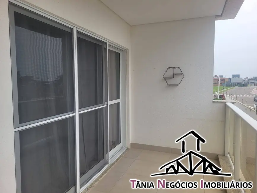 Foto 1 de Apartamento com 2 quartos para alugar, 77m2 em Campeche, Florianopolis - SC