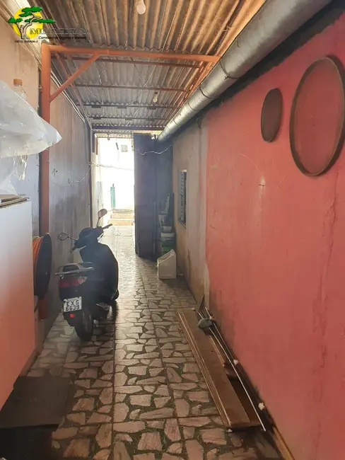 Sobrado com 3 quartos à venda, 250m2 em Lauzane Paulista, São Paulo - SP - imagem 3 Foto 3 de Sobrado com 3 quartos à venda, 250m2 em Lauzane Paulista, São Paulo - SP