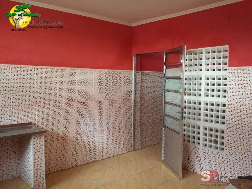 Casa com 4 quartos à venda, 200m2 em Jardim Guarani, São Paulo - SP - imagem 4 Foto 4 de Casa com 4 quartos à venda, 200m2 em Jardim Guarani, São Paulo - SP