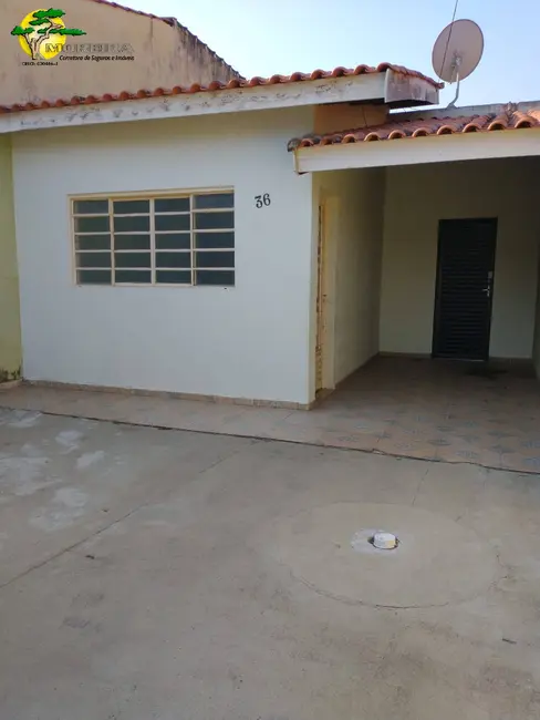Foto 2 de Casa com 3 quartos à venda, 165m2 em Atibaia Jardim, Atibaia - SP