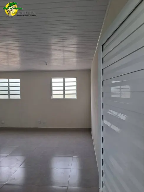 Foto 3 de Sala Comercial para alugar, 26m2 em Mombaça, Sao Roque - SP
