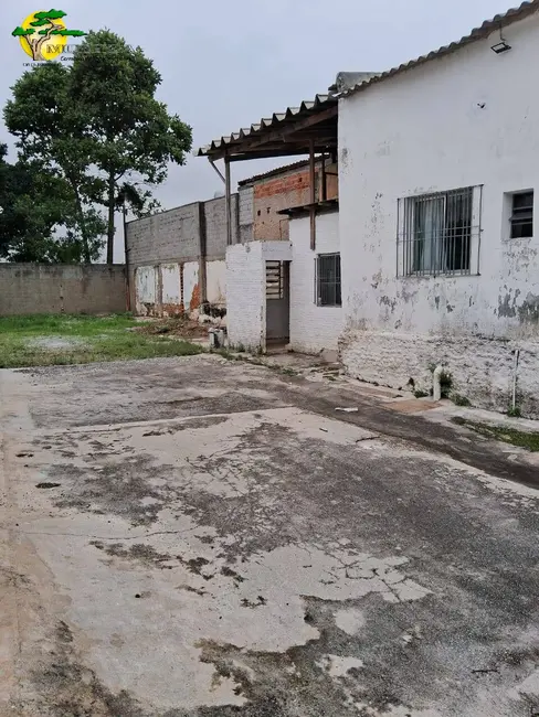 Armazém / Galpão para alugar, 150m2 em Parque São Jorge, São Paulo - SP - imagem 3 Foto 3 de Armazém / Galpão para alugar, 150m2 em Parque São Jorge, São Paulo - SP