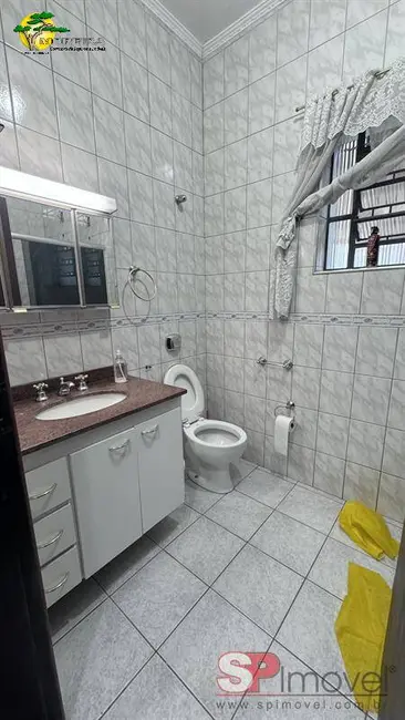 Foto 3 de Casa com 2 quartos para alugar, 180m2 em Água Fria, São Paulo - SP