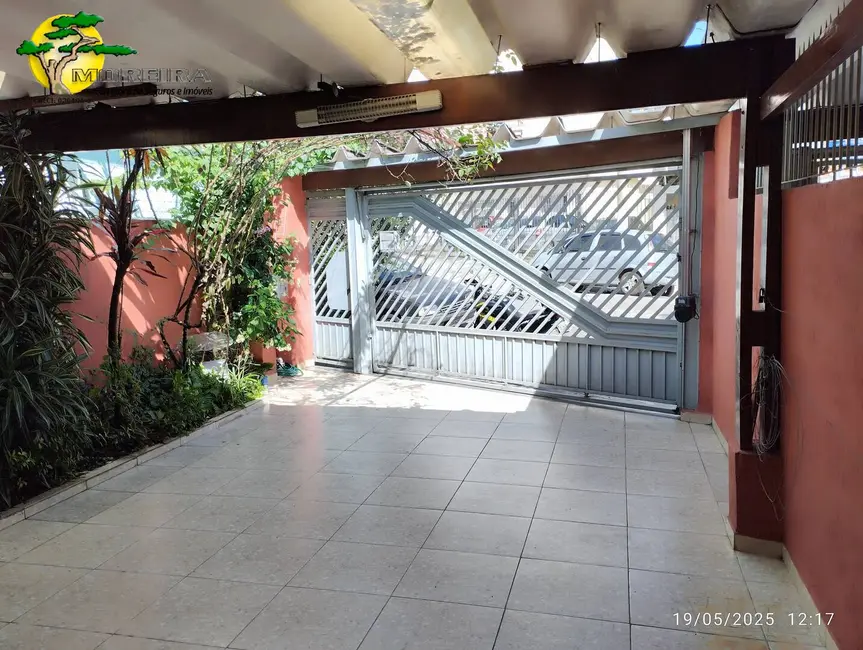 Foto 3 de Sobrado com 3 quartos à venda e para alugar, 180m2 em Jardim Centenário, São Paulo - SP