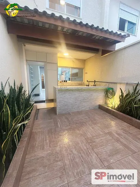 Foto 2 de Sobrado com 3 quartos para alugar, 141m2 em Água Fria, São Paulo - SP
