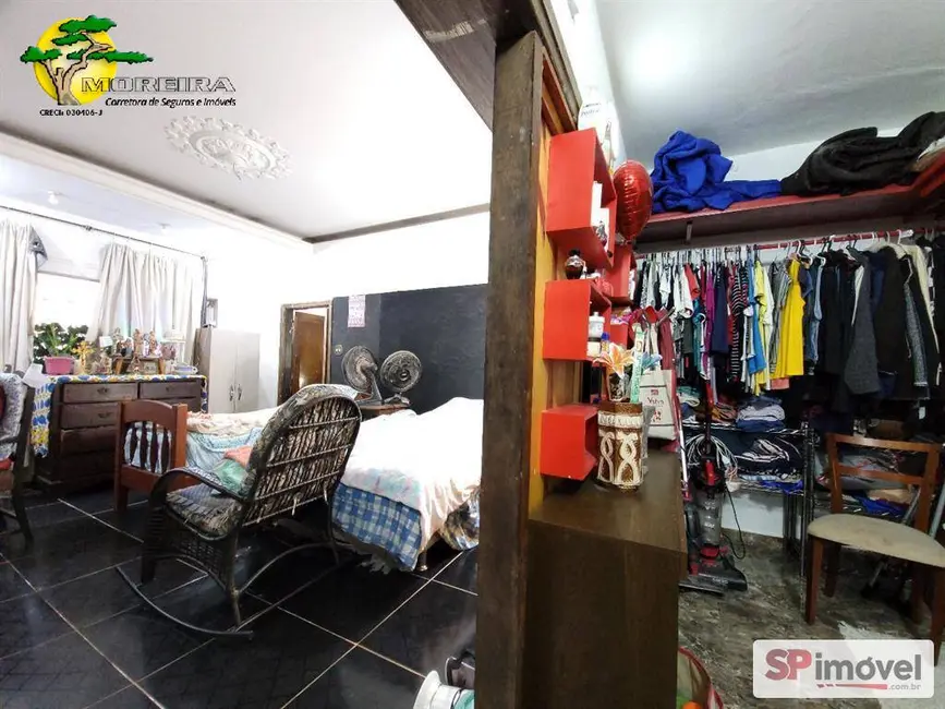 Sobrado com 4 quartos para alugar, 280m2 em Jardim São Paulo(Zona Norte), São Paulo - SP - imagem 8 Foto 8 de Sobrado com 4 quartos para alugar, 280m2 em Jardim São Paulo(Zona Norte), São Paulo - SP