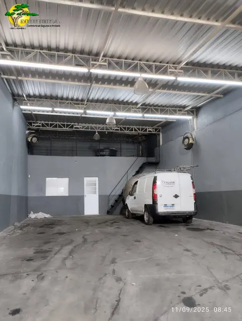 Armazém / Galpão para alugar, 168m2 em Imirim, São Paulo - SP - imagem 2 Foto 2 de Armazém / Galpão para alugar, 168m2 em Imirim, São Paulo - SP