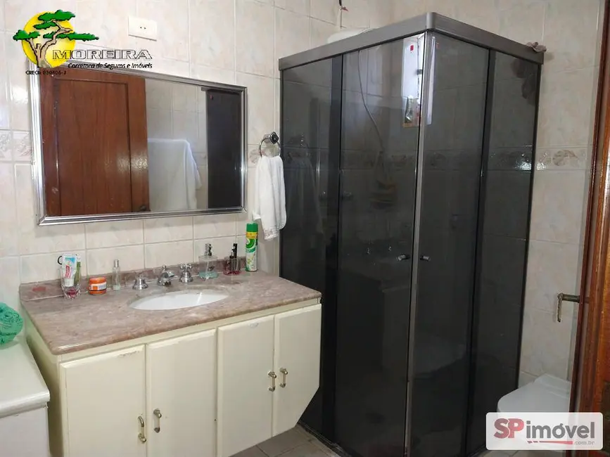 Sobrado com 3 quartos para alugar, 500m2 em Jardim São Bento, São Paulo - SP - imagem 9 Foto 9 de Sobrado com 3 quartos para alugar, 500m2 em Jardim São Bento, São Paulo - SP