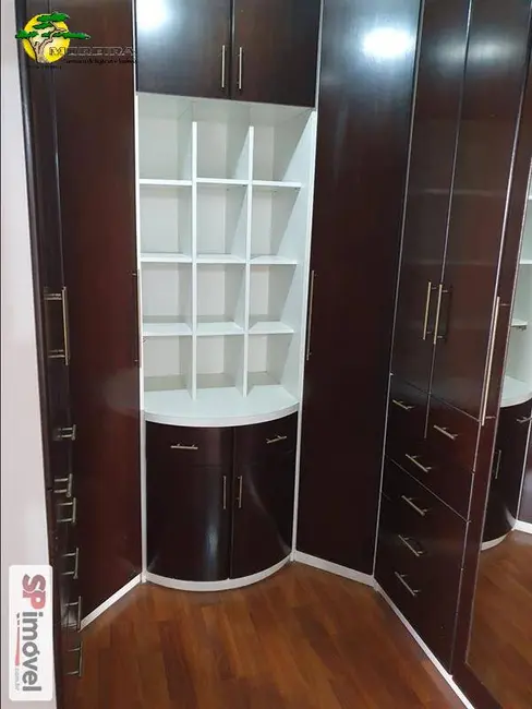 Sobrado com 3 quartos para alugar, 200m2 em Santana, São Paulo - SP - imagem 8 Foto 8 de Sobrado com 3 quartos para alugar, 200m2 em Santana, São Paulo - SP