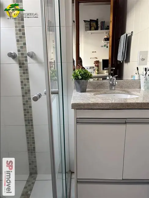 Foto 8 de Sobrado com 3 quartos para alugar, 220m2 em Vila Pedra Branca, São Paulo - SP