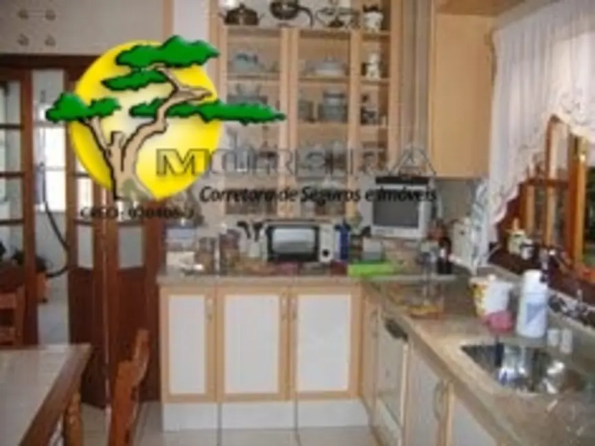 Foto 3 de Sobrado com 4 quartos à venda, 200m2 em Santa Teresinha, São Paulo - SP