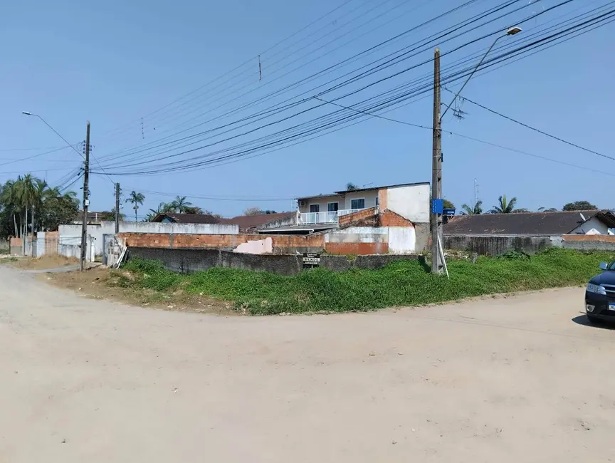 Foto 1 de Terreno / Lote à venda, 476m2 em Paranaguamirim, Joinville - SC