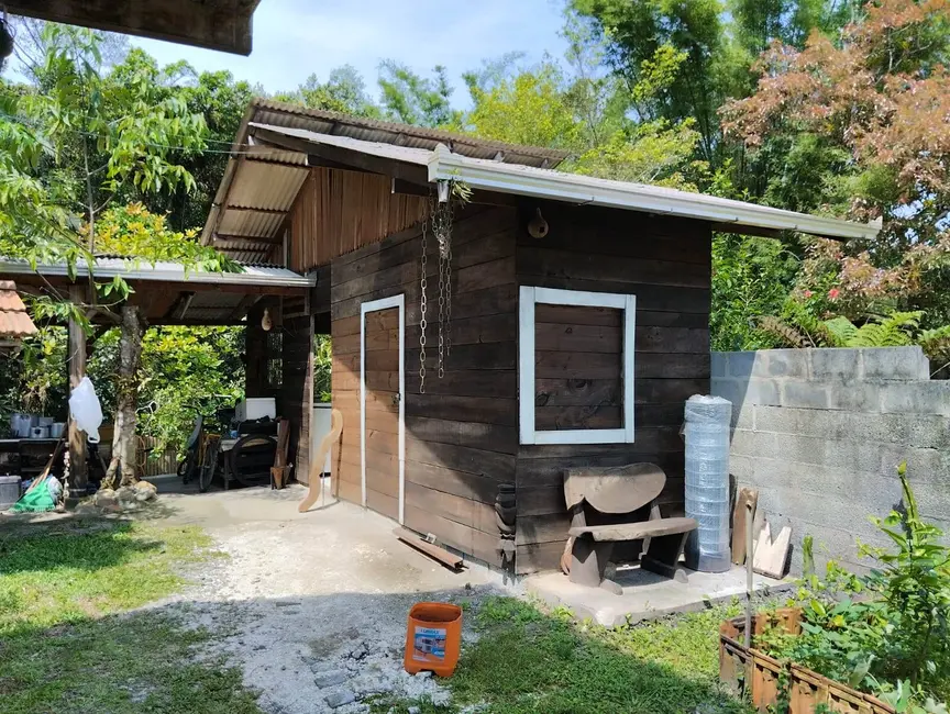 Foto 7 de Chácara à venda, 384m2 em Balneario Barra Do Sul - SC